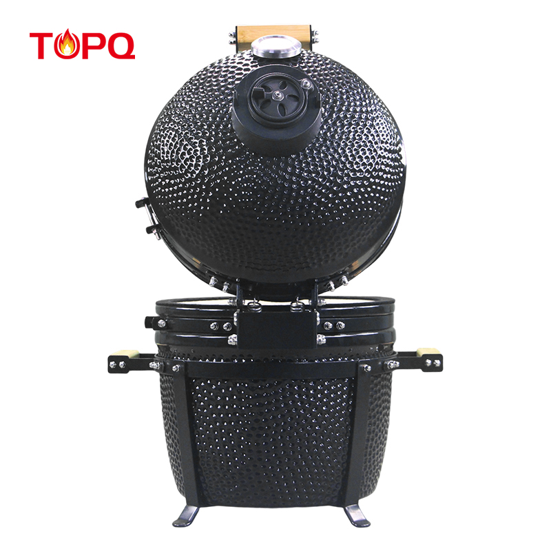Kamado Grill ขนาดกะทัดรัดบนระเบียง